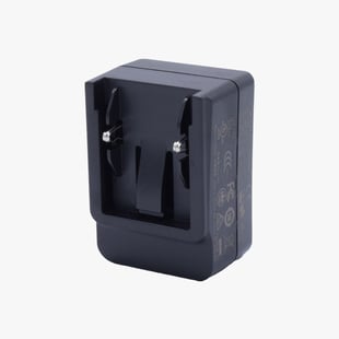 International Adapter International Adapter